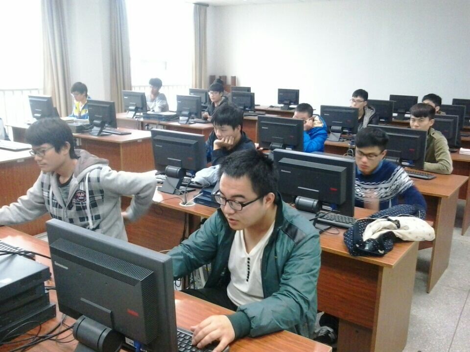 信息工程系科技创新节系列报道之计算机网络应用技能大赛    