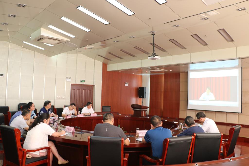 beat365中国唯一官方网站参加全省就业工作视频会议